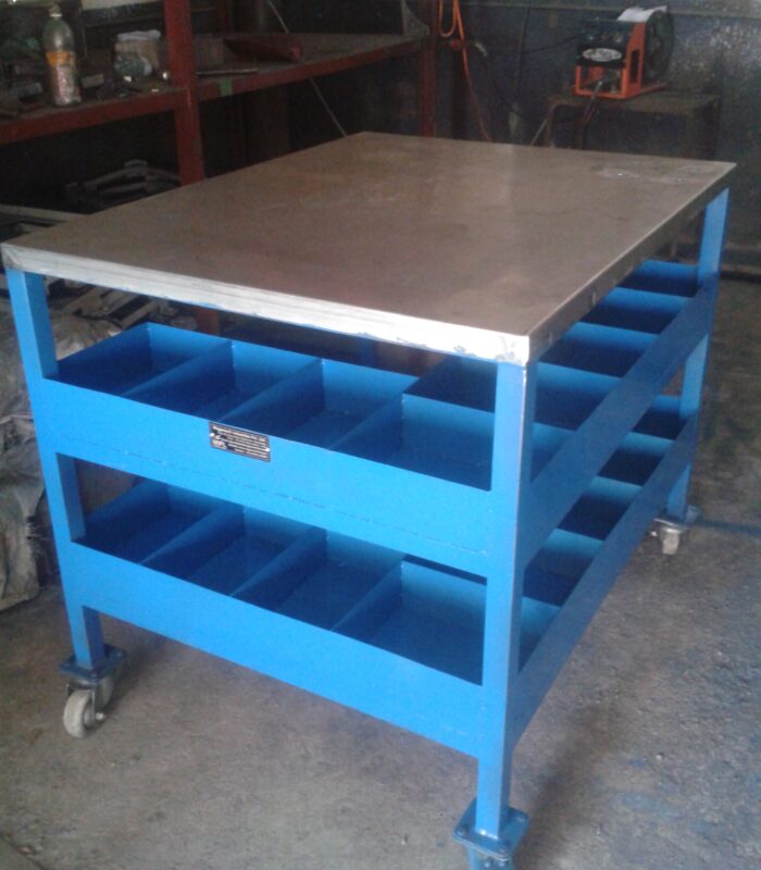 Working Table with SS Manufacturers in India by Megamech Industries Pvt Ltd