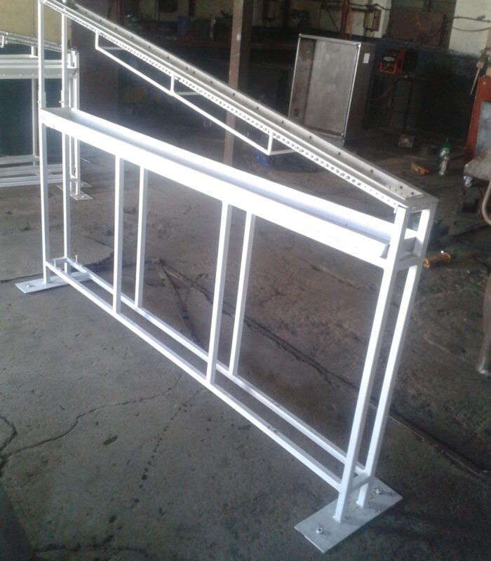 Roller Conveyor Manufacturers in India by Megamech Industries Pvt Ltd